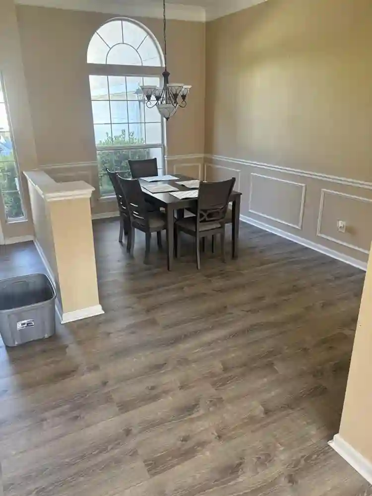 $
ROOM
UTILITIES INCLUDED