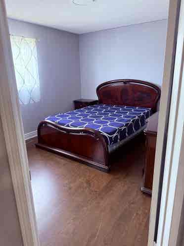 Room for rent with parking.