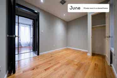 4 BR in New York City