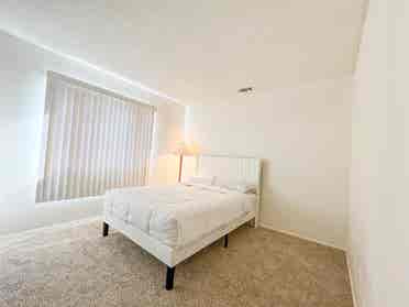FURNISHED private room