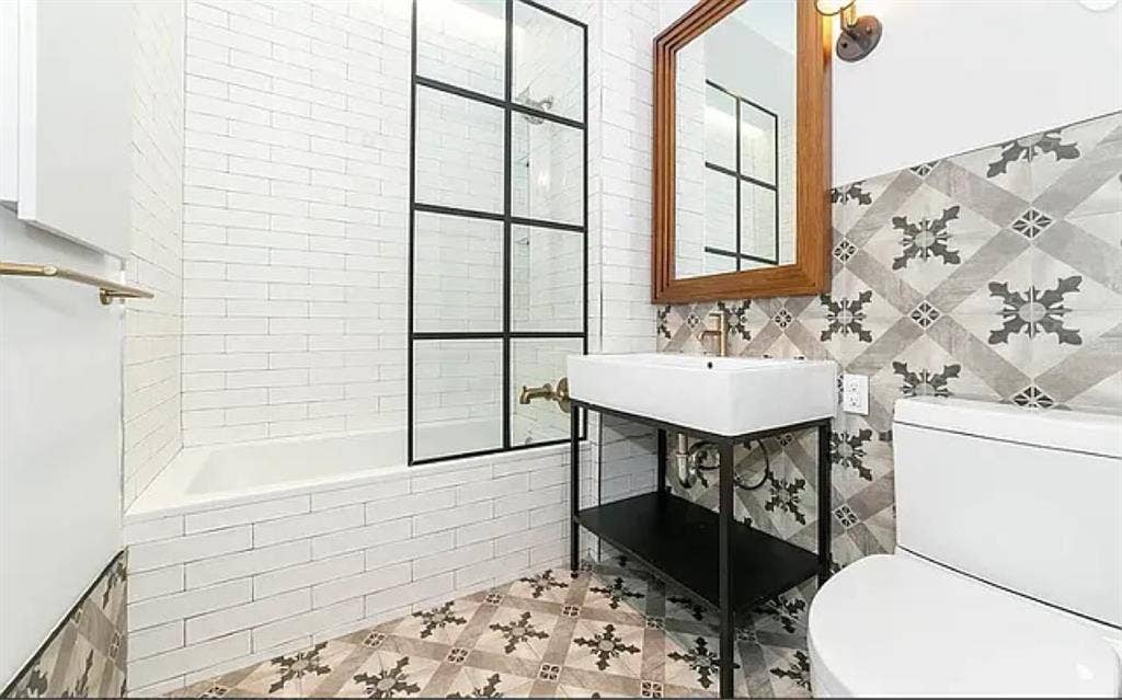 Look for a Roommate in Bushwick