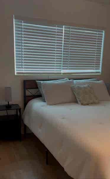 ALL INCLUDED LARGE BEDROOM FOR RENT