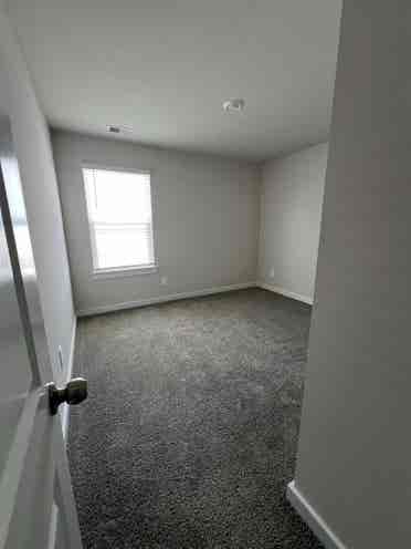 Looking for roommates - $/month
