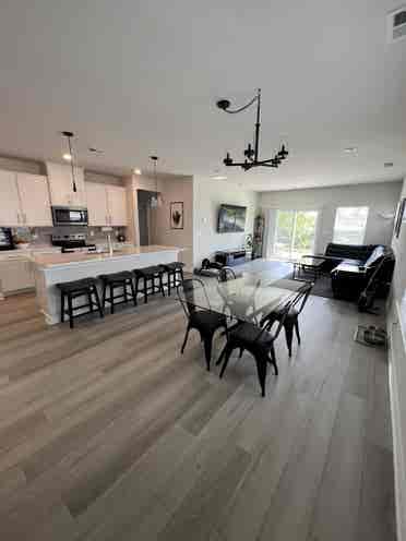 Looking for roommates - $/month