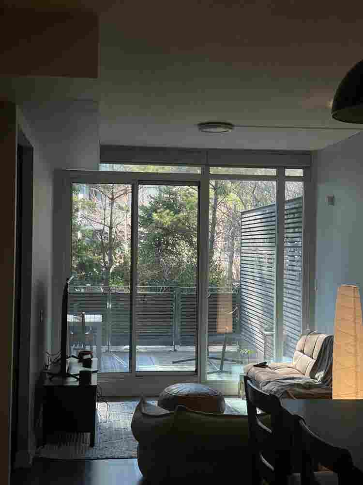 Roommate wanted in Downtown Toronto