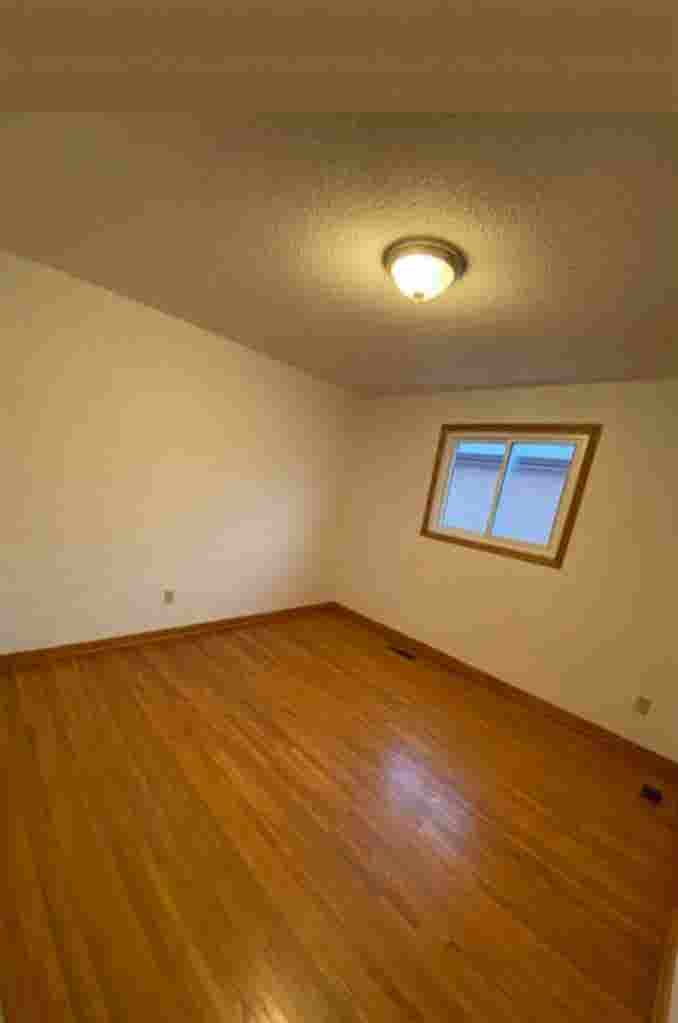 4 bedroom 
3 bathroom house