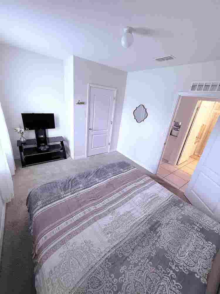 Private room Women only