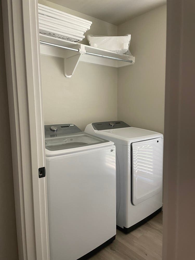 2 bedrooms available Female only