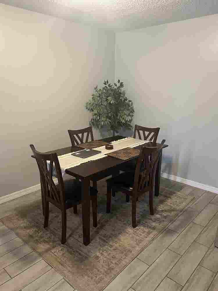 need 1 roomate