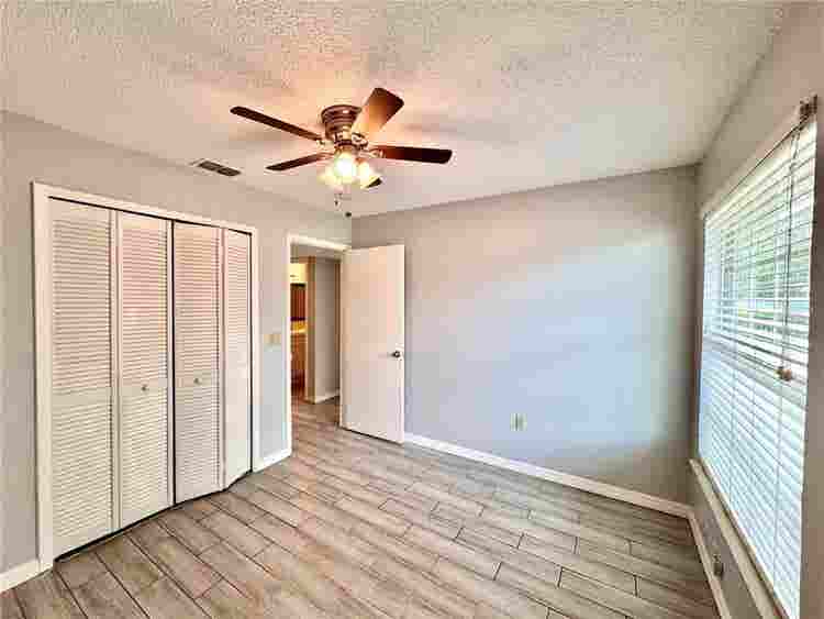 need 1 roomate