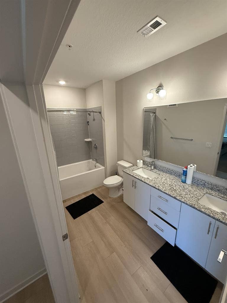 Private room for rent