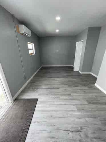 Studio unit