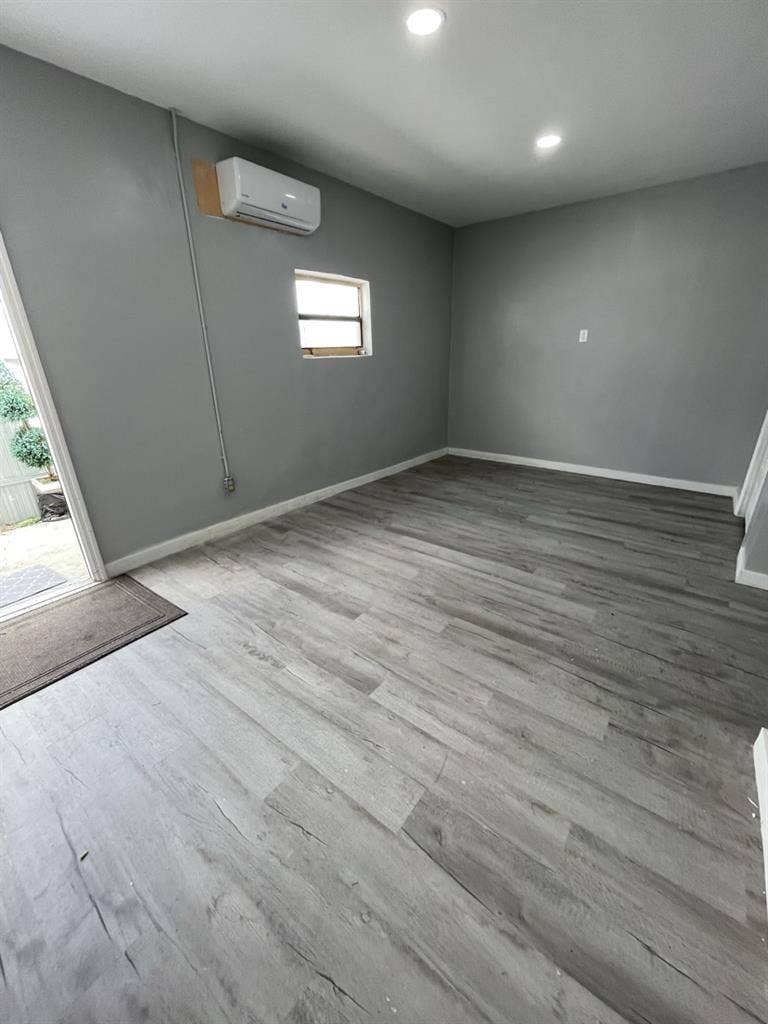 Studio unit