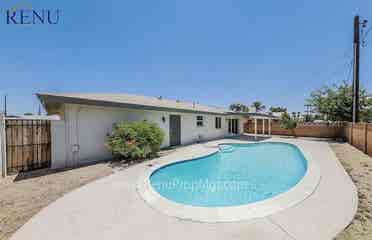 Roommate Wanted for August