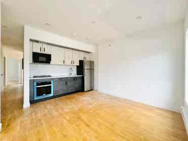 Dekalb Ave – #