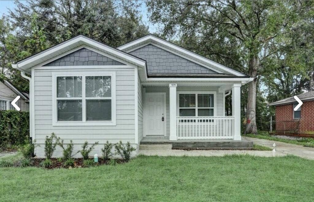 Room for rent on the north side