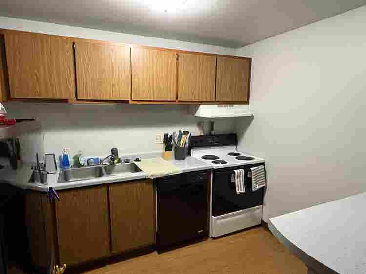 1 Roommate needed $/month