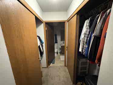 1 Roommate needed $/month