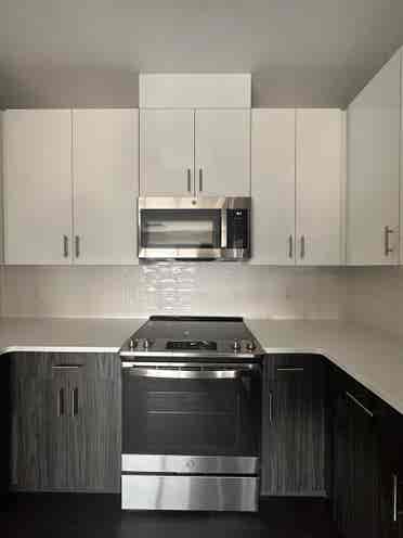 Master bedroom for rent