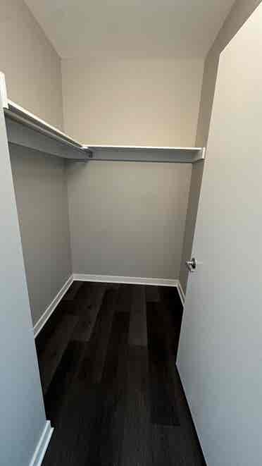 Master bedroom for rent