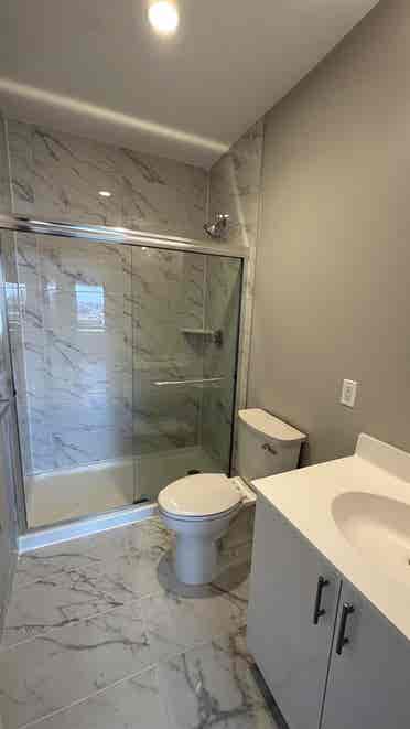 Master bedroom for rent