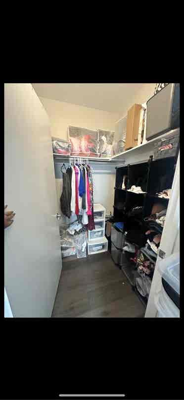 Master bedroom for rent