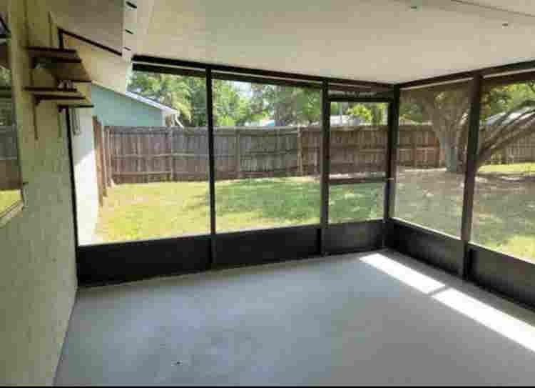 Furnished private room w/ bath