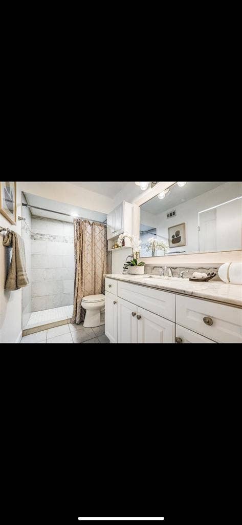 Roommate wanted!