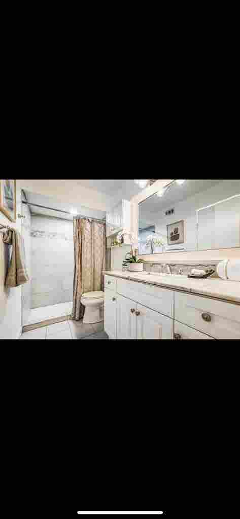 Roommate wanted!