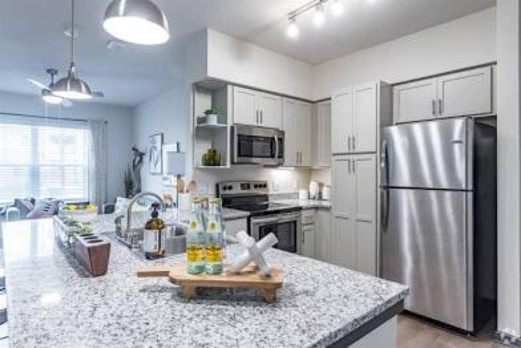 Apartment Lease Take Over