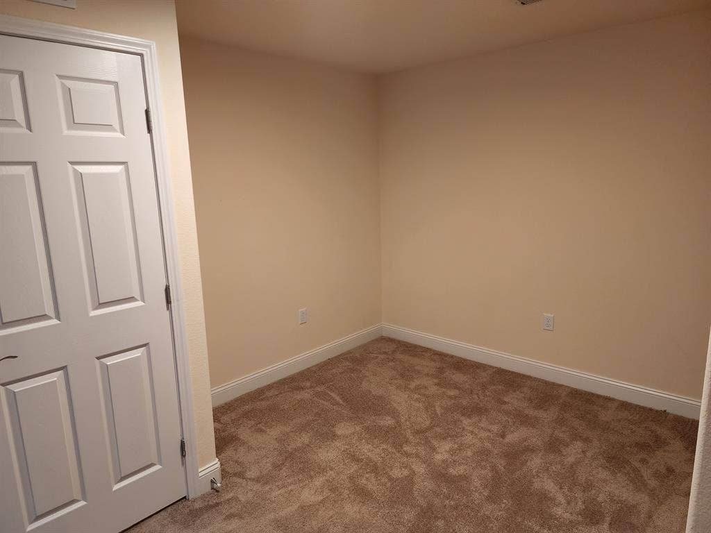 Private Room for Rent in Louisville