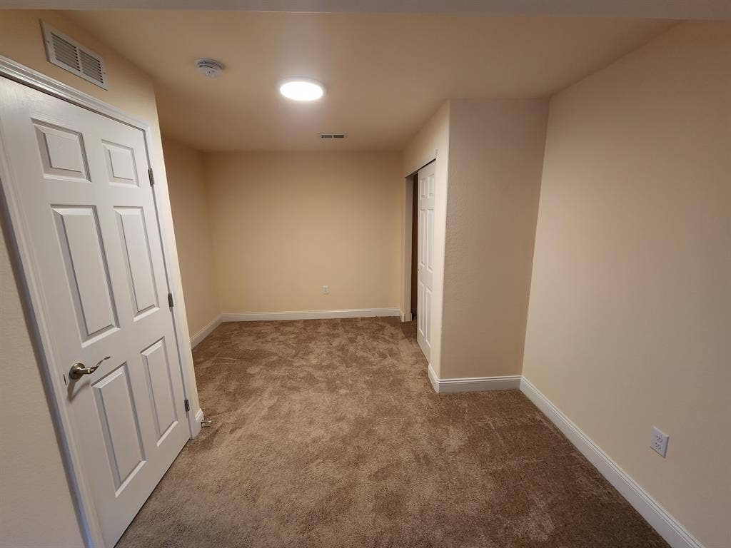 Private Room for Rent in Louisville