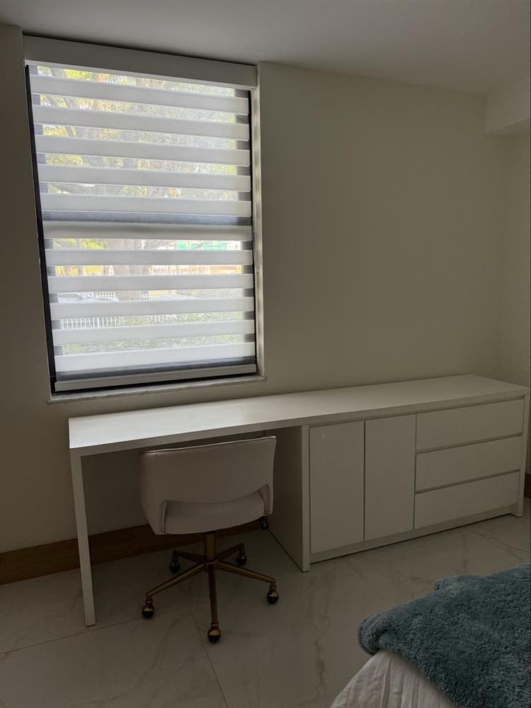 Gorgeous private room in Aventura