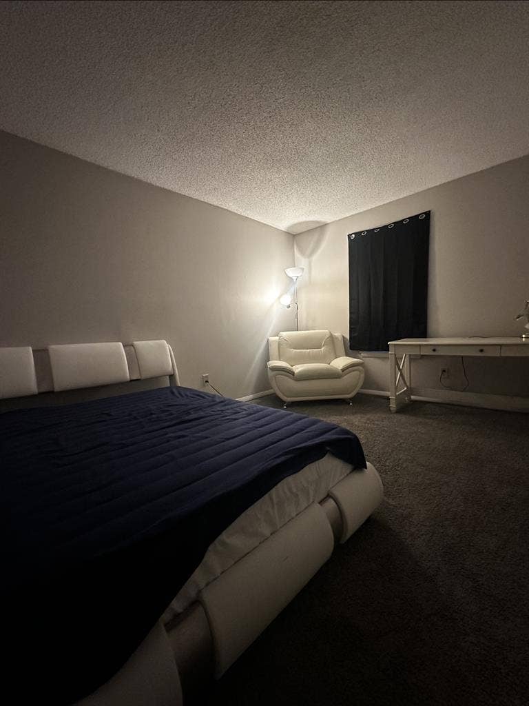 Looking for someone to rent a room