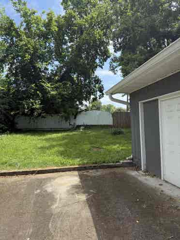 Room available now in Nashvillee
