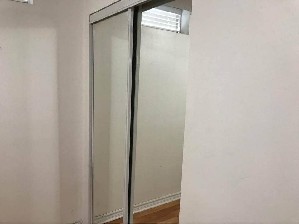 1 room in basement for girl/couple