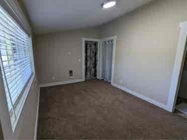 1 bedroom and private bathroom
