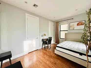 Rogers Ave – #