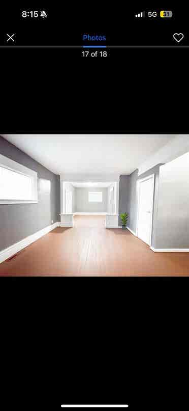 looking for roommate