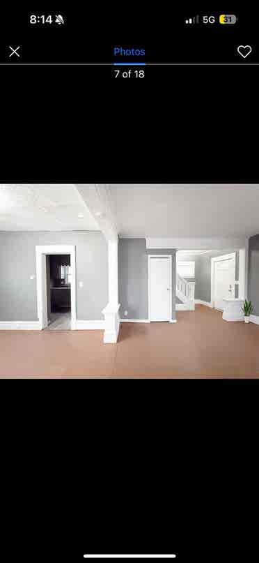 looking for roommate