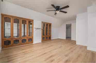 Extra large room, cleaning included