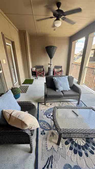 3rd Story Primary for Rent