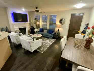 3rd Story Primary for Rent