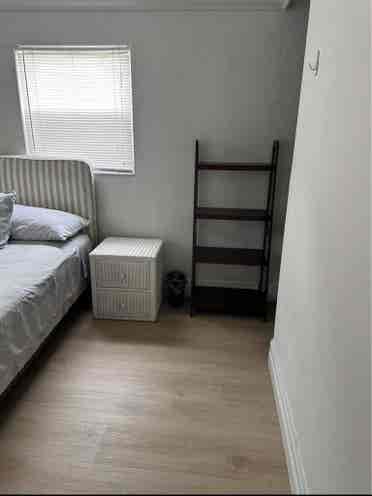 Private room to rentt