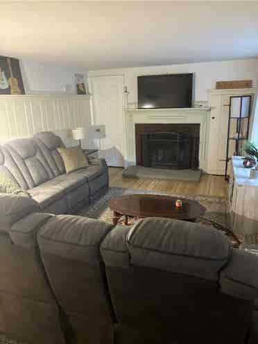Private Upstairs rooms and house