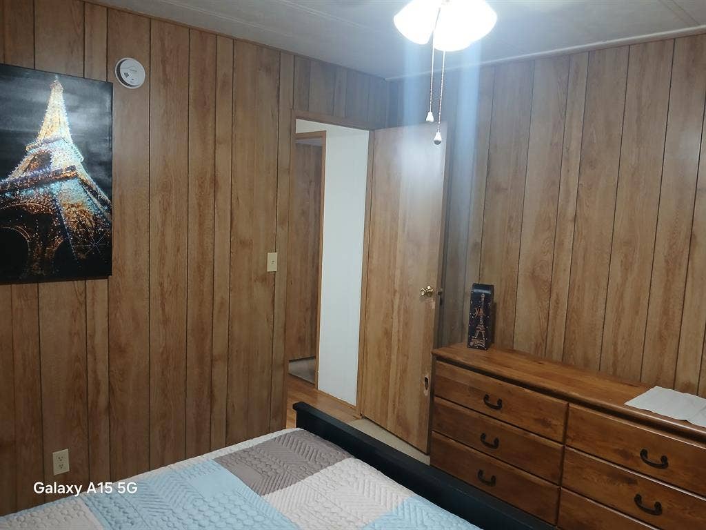 Furnished Room, Private Bath