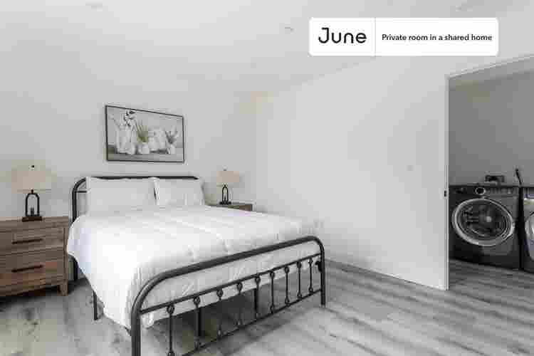 4 BR in Los Angeles