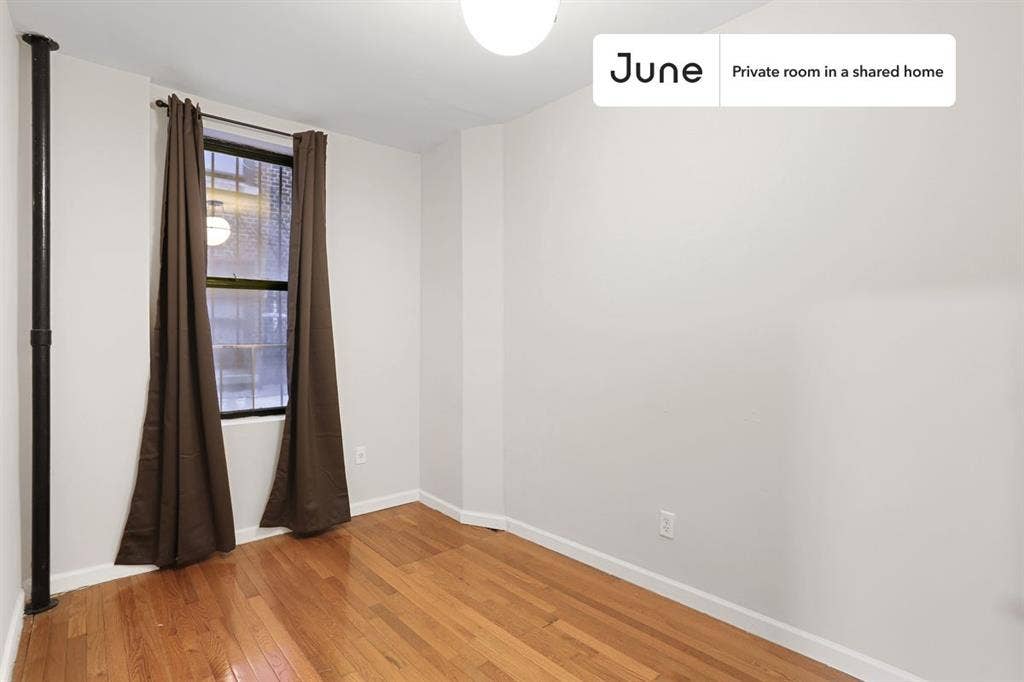 2 BR in New York City