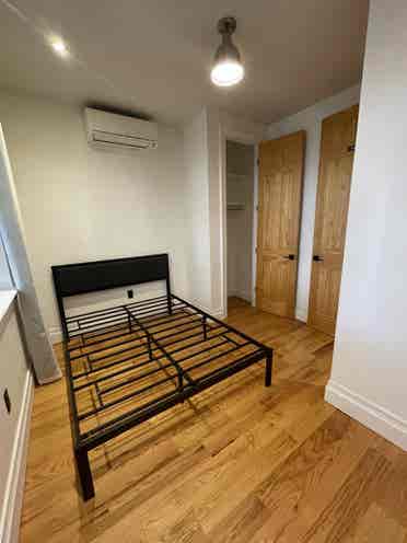 Looking for a 3rd roommate in a 3bd