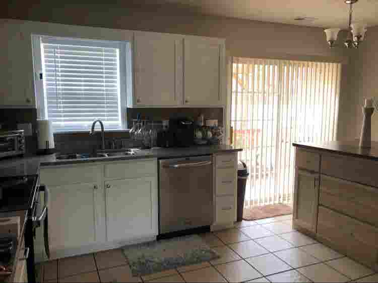 Furnished Master Suite Room